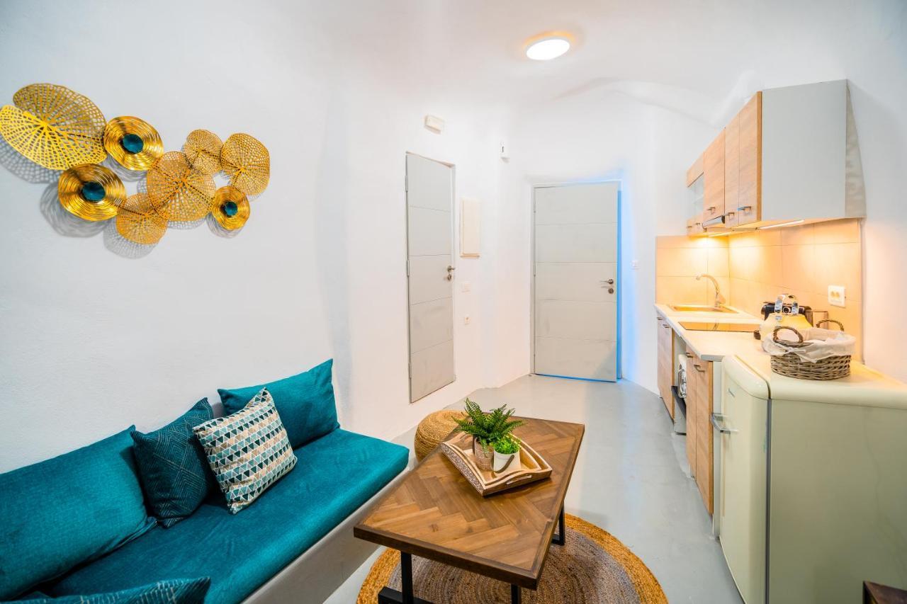 Jessica Apartment With Jacuzzi Fira  Exterior photo